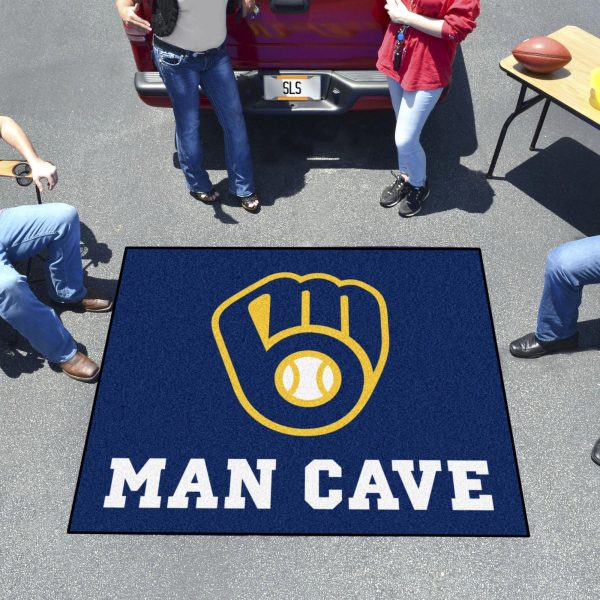 Milwaukee Brewers Man Cave Tailgater 59.5 x71  Supply